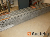 4 layher gegalvaniseerde stalen steigervloeren - afbeelding 4 van  4