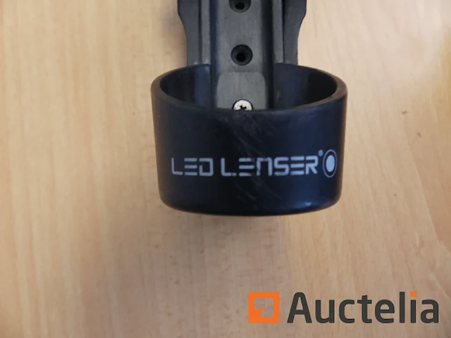 4 led lenser zaklamp houder - afbeelding 3 van  7