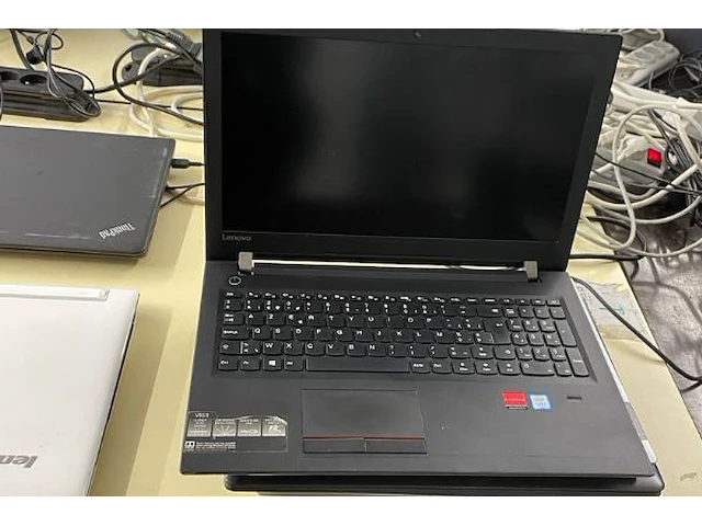 4 lenovo laptops - afbeelding 2 van  3