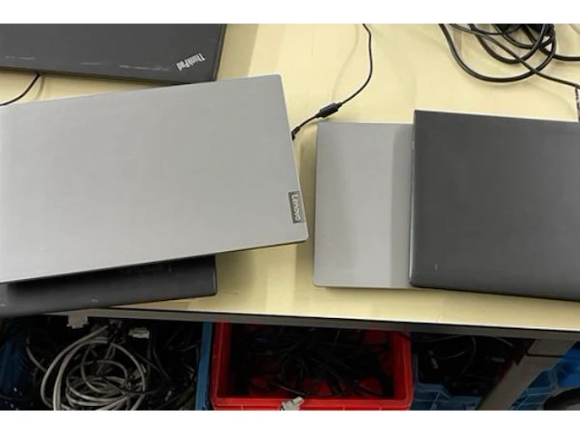 4 lenovo laptops - afbeelding 3 van  3
