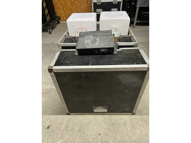 4 maal cube led + controller in flightcase - afbeelding 1 van  2