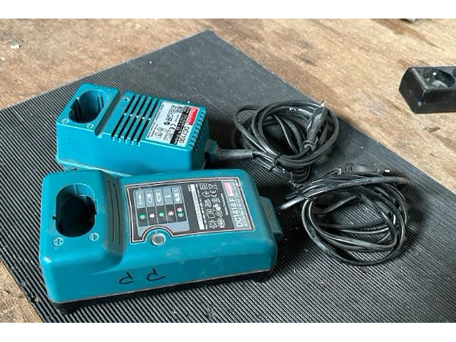 4 makita accu schroefmachines - afbeelding 6 van  7