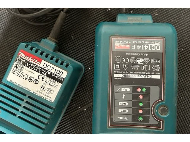 4 makita accu schroefmachines - afbeelding 7 van  7