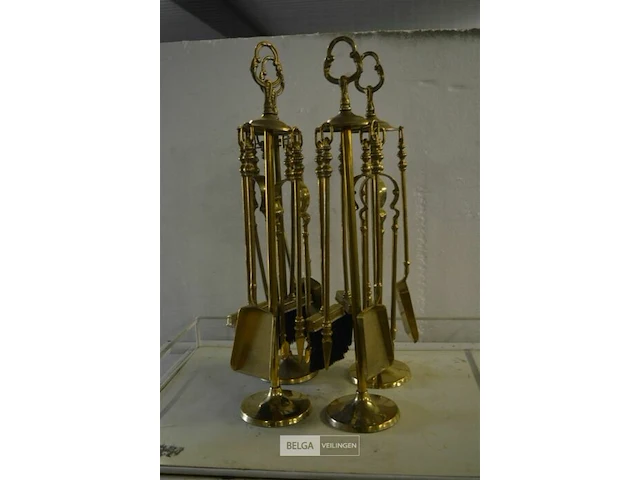 4 messing openhaard setjes ±58 cm - afbeelding 1 van  4
