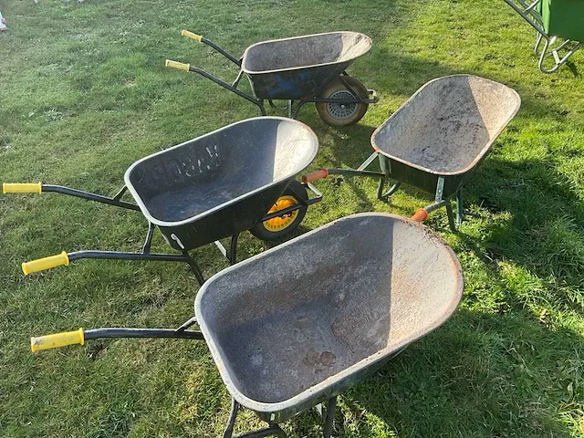 4 metalen kruiwagens vabor - afbeelding 1 van  8