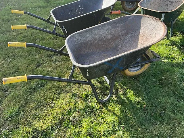 4 metalen kruiwagens vabor - afbeelding 2 van  8