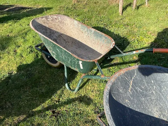 4 metalen kruiwagens vabor - afbeelding 6 van  8