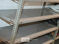 4 metalen rekken - afbeelding 4 van  4