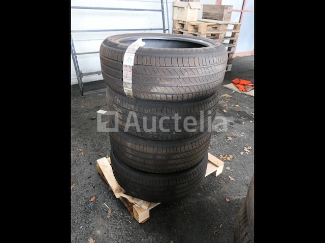 4 michelin primacy 4 tweedehands banden (maat: 235/45 r20 100v) - afbeelding 4 van  4