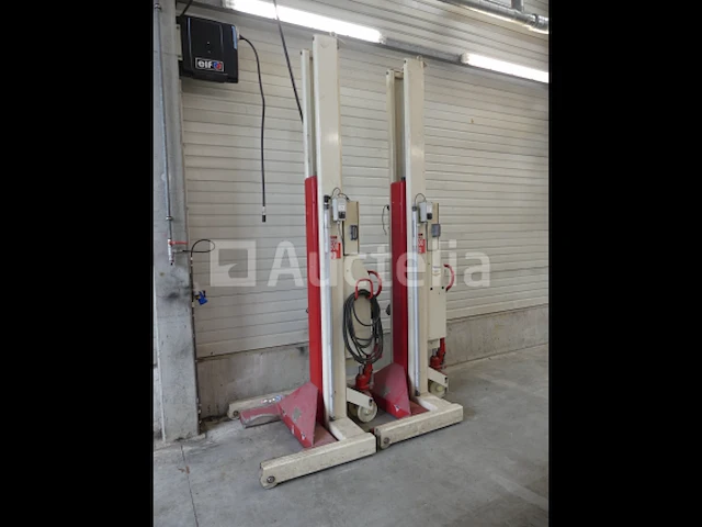 4 mobiele hefkolommen 5500 kg stertil koni st-1055 - afbeelding 8 van  20