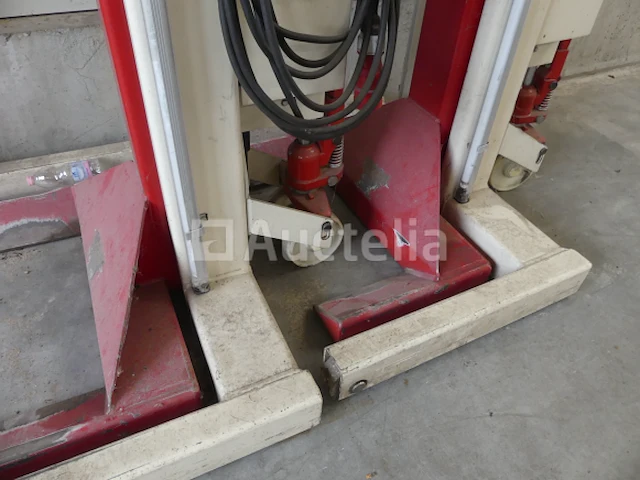 4 mobiele hefkolommen 5500 kg stertil koni st-1055 - afbeelding 17 van  20