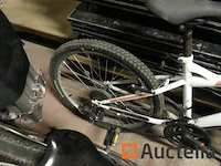 4 mountenbike fietsen - afbeelding 9 van  18