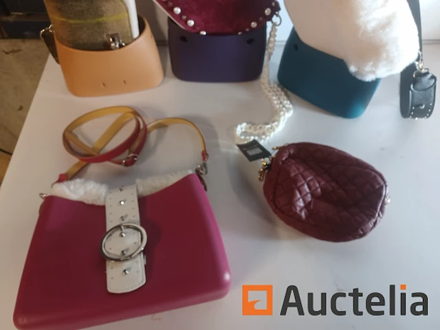 4 obag handtassen - afbeelding 1 van  5