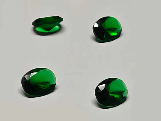 4 oval shape emeralds 3.65cts - afbeelding 3 van  5