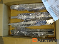 4 paar ladegeleiders met rem, +/- 55 cm lang - afbeelding 6 van  6