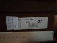 4 paar lederen laarzen / maten 36-37-39-40 - afbeelding 6 van  7