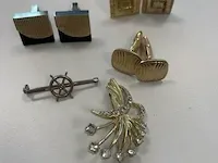 4 paar opspelden en 2 broches - afbeelding 2 van  7