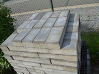 4 paletten grote klinkers ca. 25 m2 (zonder pvc paletten) - afbeelding 4 van  11