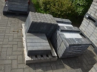 4 paletten grote klinkers ca. 25 m2 (zonder pvc paletten) - afbeelding 7 van  11