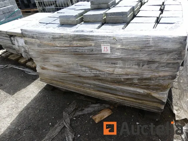 4 pallets klinkers verschillend - afbeelding 5 van  16