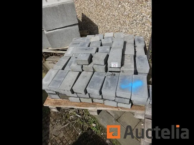 4 pallets klinkers verschillend - afbeelding 15 van  16
