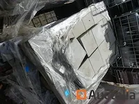 4 pallets van kassei verschillend - afbeelding 3 van  12