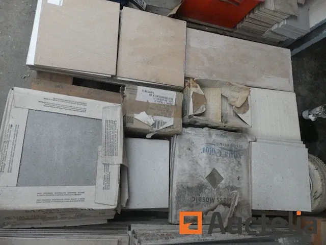 4 pallets van verschillende tegels - afbeelding 8 van  25