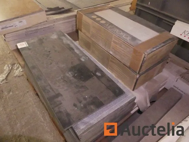 4 pallets van verschillende tegels - afbeelding 11 van  25