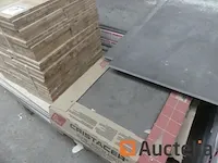 4 pallets van verschillende tegels - afbeelding 17 van  25