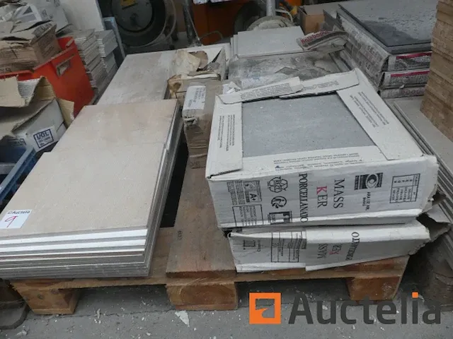 4 pallets van verschillende tegels - afbeelding 20 van  25