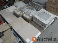 4 pallets van verschillende tegels - afbeelding 22 van  25