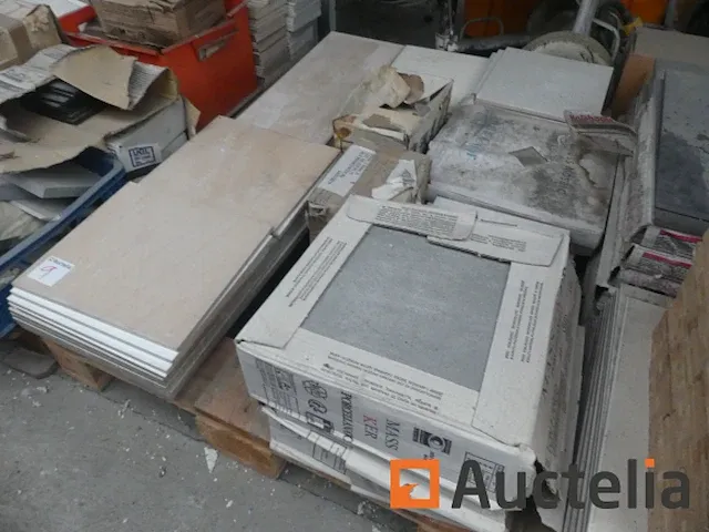 4 pallets van verschillende tegels - afbeelding 24 van  25