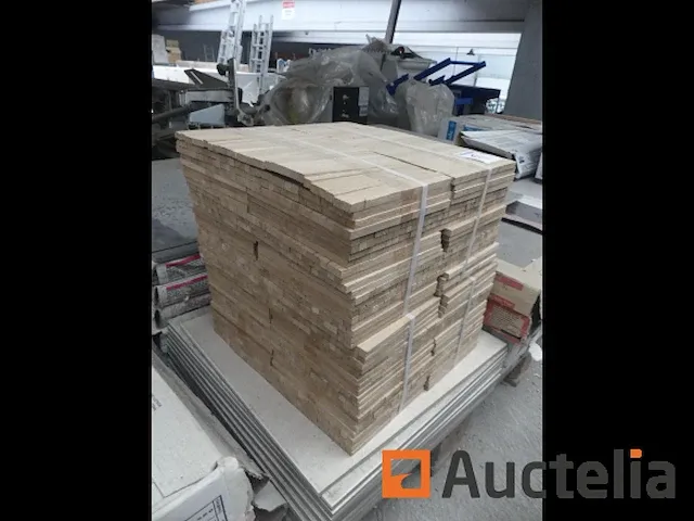 4 pallets van verschillende tegels - afbeelding 25 van  25