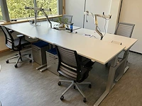 4-persoons bureau eiland steelcase