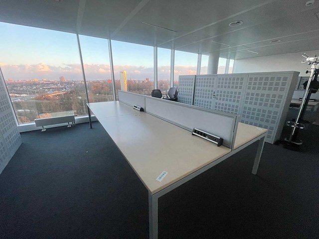 4-persoons bureau-eiland - afbeelding 1 van  2