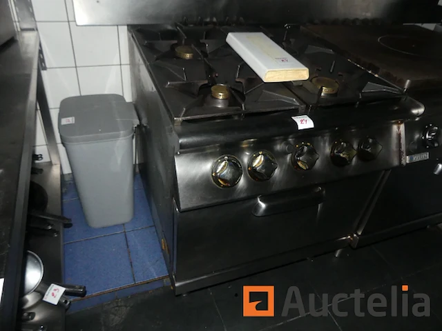 4-pits gasbrander + mareno geïntegreerde oven - afbeelding 4 van  9