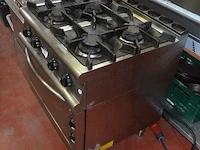 4 pits inox gasvuur met oven 380v (27) - afbeelding 2 van  6