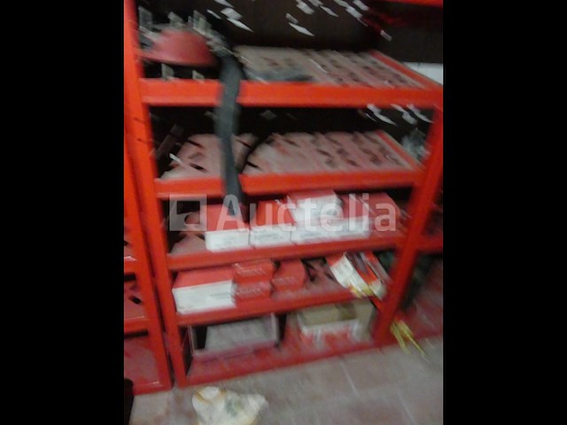 4 planken met hardware - afbeelding 10 van  11