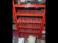 4 planken met hardware - afbeelding 2 van  11