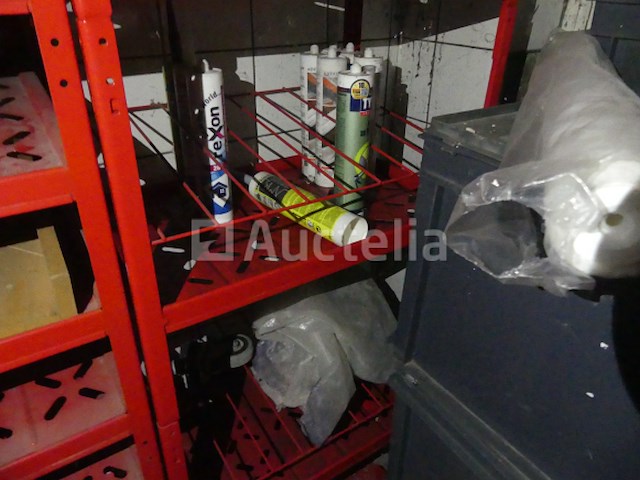 4 planken met hardware - afbeelding 4 van  11