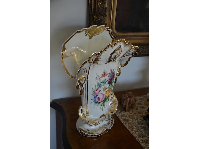 4 porseleinen vazen, 11 porseleinen bloemen - afbeelding 8 van  14