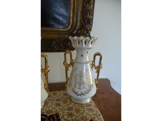 4 porseleinen vazen, 11 porseleinen bloemen - afbeelding 14 van  14