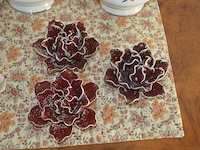 4 porseleinen vazen, 11 porseleinen bloemen - afbeelding 11 van  14