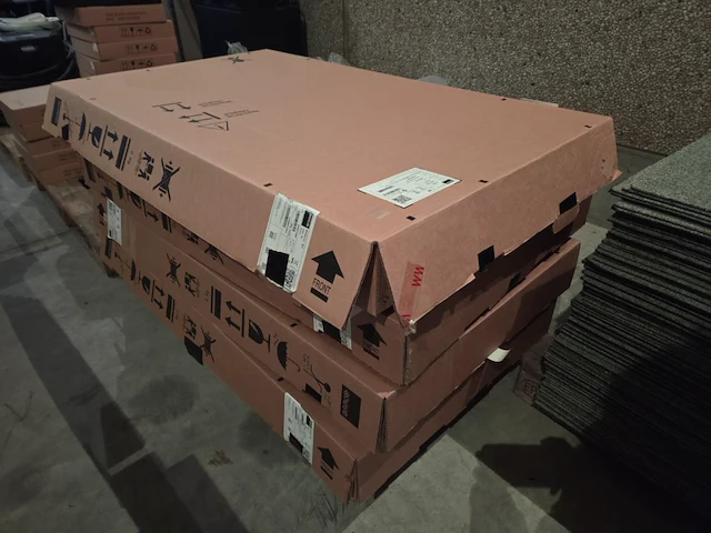 4 professionele frames voor barco led schermen - afbeelding 8 van  16