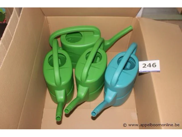 4 pvc gieters - afbeelding 1 van  1