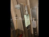 4 roestvrijstalen kolommen hydroalcoholische gel dispenser - afbeelding 6 van  6