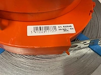 4 rollen gaatjesband - afbeelding 4 van  5