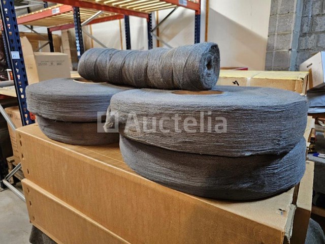 4 rollen staalwol van 100 meter + 1 kleine - afbeelding 1 van  1