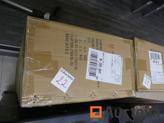 4 roltafels 4 lades met inhoud - afbeelding 4 van  5