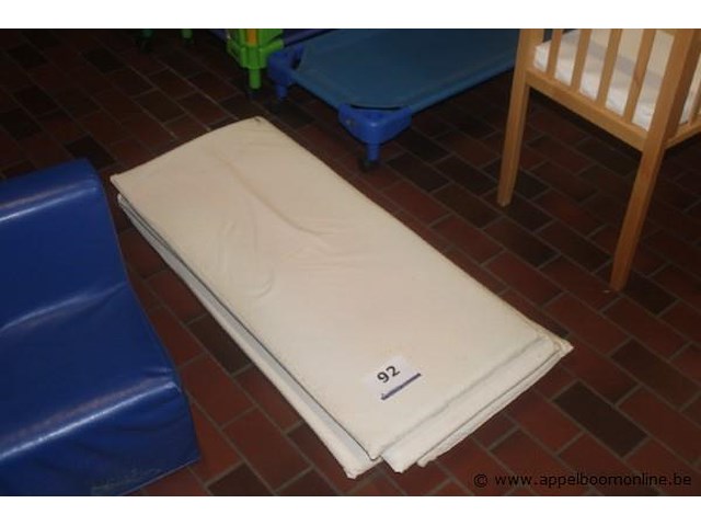 4 schuimkussens - afbeelding 1 van  1